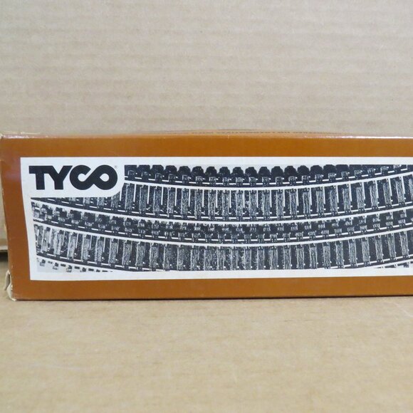 Tyco 13 Pc Exclusive Tru-Steel Track Box HO Scale inc. Rerailer & Connector Tips - Picture 1 of 10